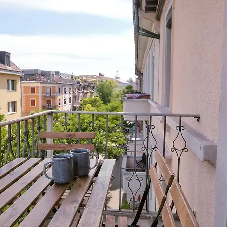 Modern With Balcony - Limmatplatz Appartamento *