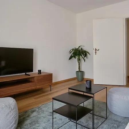 Modern With Balcony - Limmatplatz *